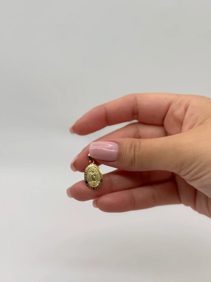 Medalla Virgen de Guadalupe Oro 18KT